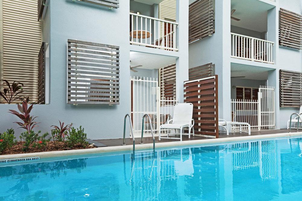 Aparthotel Mantra Aqueous On Port Port Douglas Exterior foto